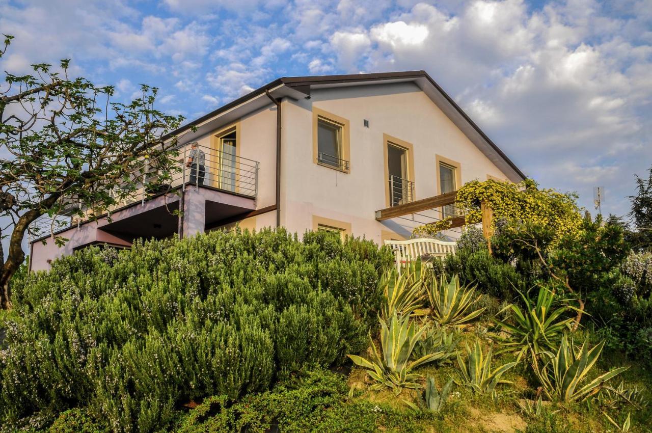 Maison d'hôtes Casa Lucesole à Fontanile Extérieur photo